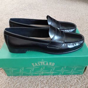 EASTLAND WOMEN'S CLASSIC II PENNY LOAFER SIZE 9 – BRAND NEW
